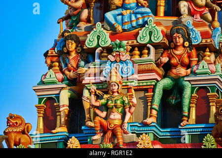 Turm und Gottheit auf der Sri Mahamariamman Tempel in Georgetown, Penang, Malaysia, Stockfoto