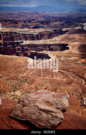 Mit Blick auf den Green River von der Insel im Himmel, Canyonlands National Park, Utah, USA Stockfoto