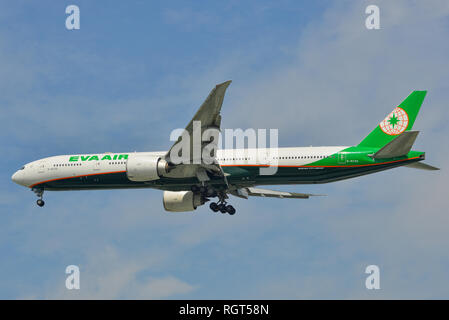 Saigon, Vietnam - Jan 26, 2019. Eine Boeing 777-300ER Flugzeug von Eva Air Landung am Flughafen Tan Son Nhat (SGN) in Saigon (Ho Chi Minh), Vietnam. Stockfoto