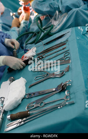 Chirurgen in Totalendoprothese Stockfoto
