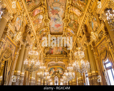 Frankreich, 7. Mai: Innenansicht des berühmten Grand Foyer des Palais Garnier am 7. Mai 2018 in Frankreich Stockfoto