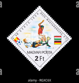 Briefmarke aus Ungarn Darstellung seiner Fußball-Nationalmannschaft gegen die anderen WM-Teams für die WM 1982 (Fußball oder Football) Stockfoto