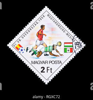 Briefmarke aus Ungarn Darstellung seiner Fußball-Nationalmannschaft gegen die anderen WM-Teams für die WM 1982 (Fußball oder Football) Stockfoto