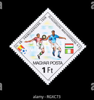 Briefmarke aus Ungarn Darstellung seiner Fußball-Nationalmannschaft gegen die anderen WM-Teams für die WM 1982 (Fußball oder Football) Stockfoto