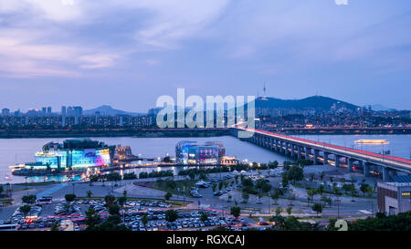 Nacht Banpo Hangang Park und Fluss Han in Seoul Stadt. Stockfoto