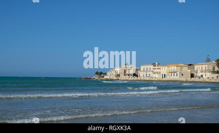 Sampieri, Provinz Ragusa, Sizilien. Es ist ein kleines Fischerdorf im Südosten von Sizilien, mit schönen Stränden. Stockfoto