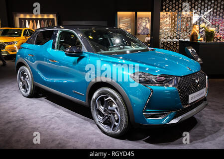 Brüssel - Jan 18, 2019: Citroen DS 3 Gekreuzte Ausfallschritte E-Angespannt Auto präsentiert an der 97th Brüsseler Motor Show 2019 Autosalon. Stockfoto