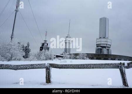 Sendeanlage des Hessischen Rundfunks, Winterlandschaft, Großer Feldberg, Hochtaunus, Taunus, Hessen, Deutschland Stockfoto