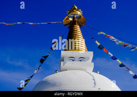 Buddhistische Stupa Kalachakra in der Nähe von Vélez-Málaga, Axarquia, Malaga, Andalusien, Spanien Stockfoto