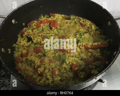 30-01-2019 - Pflanzliche Masala Khichdi-Kalyan Maharashtra Indien Asien Stockfoto