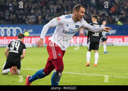 Hamburg, Deutschland. 30 Jan, 2019. torwart Pierre-Michel Lasogga (HH) wackelt über sein Ziel es 1-0 für HSV Hamburg Hamburg Hamburg, Jubel, Jubeln, Jubeln, Freude, Jubel, Feiern, goaljubel, halb Abbildung, Bild, Geste, Gestik, Fußball 2. 1. Fussballbundesliga, 19. Spieltag, Hamburg Hamburg Hamburg (HH) - SV Sandhausen (SH) 2:1, am 01/30/2019 in Hamburg/Deutschland. € | Nutzung der weltweiten Kredit: dpa/Alamy leben Nachrichten Stockfoto