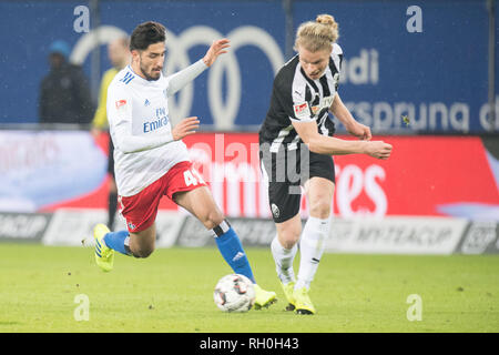 Hamburg, Deutschland. 30 Jan, 2019. Berkay (links, vñZCAN OEZCAN, HH) versus Jesper VERLAAT (SH), Aktion, Duellen, Fußball 2. Fussballbundesliga, 19. Spieltag, Hamburg Hamburg Hamburg (HH) - SV Sandhausen (SH) 2:1, am 30.01. 2019 in Hamburg/Deutschland. € | Nutzung der weltweiten Kredit: dpa/Alamy leben Nachrichten Stockfoto