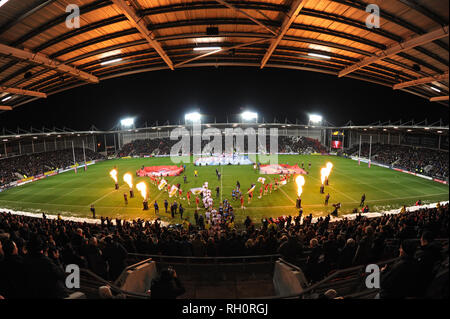 St Helens, Großbritannien. 31. Januar 2019, total Gottlosen Stadium, St Helens, England; Betfred Super League, Runde 1, St Helens vs Wigan Warriors, Teams geben Sie das Feld Credit: Aktuelles Bilder/Alamy leben Nachrichten Stockfoto