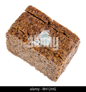 Roggenbrot mit Schimmel. Studio Foto Stockfoto