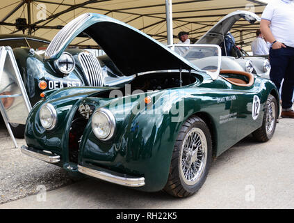 Jaguar XK 140 'Junior' Auto auf der Goodwood Revival 7. Sept. 2018 Stockfoto