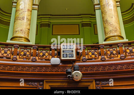 MONTEVIDEO, URUGUAY, Oktober - 2018 - Kammer der Senatoren auf legislativer Palast von Uruguay. Stockfoto