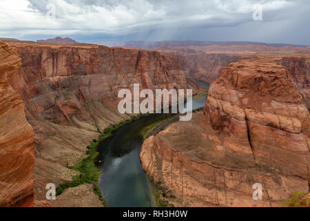 Die Horseshoe Bend auf dem Colorado River, in der Nähe von Page, Arizona, United States. Stockfoto