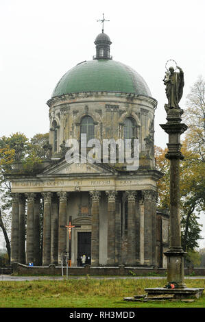 Barocke St. Joseph Kirche in Pidhirtsi, Ukraine. Oktober 2008, errichtet 1756 bis 1766 für Wacław Rzewuski © wojciech Strozyk/Alamy Stock Foto Stockfoto