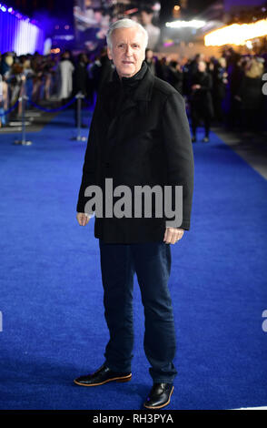 James Cameron die Teilnahme an der Uraufführung von: Battle Angel Alita, im Odeon Leicester Square in London statt. Stockfoto