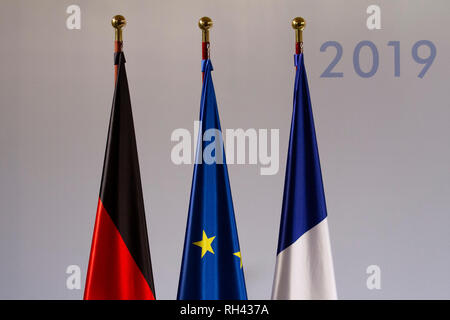 Flaggenstaffel Deutschland, Europa, Frankreich bei der Erneuerung des deutsch-französischen Freundschaftsvertrages im Rathaus. Aachen, den 22.01.2019 Stockfoto