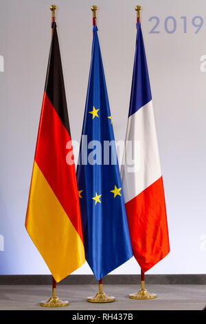 Flaggenstaffel Deutschland, Europa, Frankreich bei der Erneuerung des deutsch-französischen Freundschaftsvertrages im Rathaus. Aachen, den 22.01.2019 Stockfoto