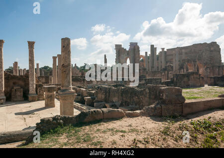 Archäologische Ausgrabungen von Leptis Magna, Libyen - 10/30/2006: Die Bäder von Hadrian in der antiken römischen Stadt Leptis Magna. Stockfoto