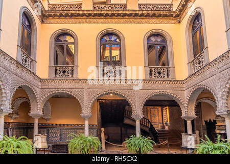 Sevilla, Spanien - 13. Januar 2019: Palast der Gräfin von Lebrija in Sevilla, Andalusien, Spanien Stockfoto