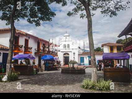 Pueblito Paisa, ein Dorf mit einer beliebten Touristenattraktion in Medellín, Kolumbien Stockfoto