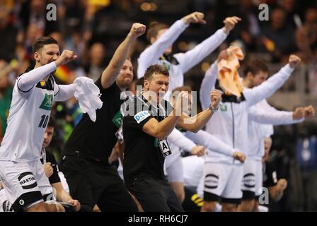 Hamburg, Deutschland. 25 Jan, 2019. firo: 25.01.2019, Handball: Wm WM-Halbfinale Halbfinale Deutschland - Norwegen Geste, Christian Prokop, Jubel | Verwendung der weltweiten Kredit: dpa/Alamy leben Nachrichten Stockfoto