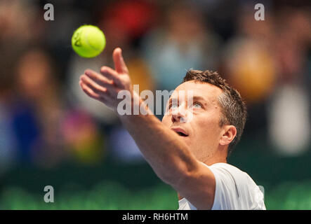 Frankfurt am Main, Deutschland. 01 Feb, 2019. Philipp KOHLSCHREIBER, GER Tennis Pro, in Aktion, Vorhand, Rückhand, Volley, Einzelaktion, tennisball, Kugel, Deutschland - UNGARN Qualifier Runde Mens Tennis Davis Cup in Frankfurt, Deutschland, 01. Februar 2019 Saison 2018/2019, Kredit: Peter Schatz/Alamy leben Nachrichten Stockfoto