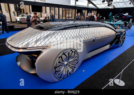 Paris, Frankreich. Januar 2019. Grand Prix Creativ' Erlebnis: Renault EZ-Ultimo - Das Internationale Automobilfestival vereint in Paris die schönsten Konzeptfahrzeuge der Automobilhersteller vom 30. Januar bis 3. Februar 2019. Kredit: Bernard Menigault/Alamy Live News Stockfoto