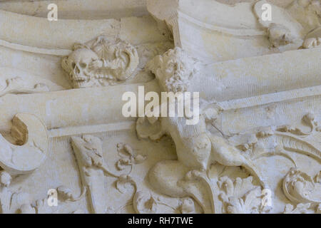 Frankreich, Loir et Cher, Chambord, Schloss Chambord, Detail in der doppelten revolvierenden Treppe // Frankreich, Loire-et-Cher (41), Chambord, Château de Chambor Stockfoto