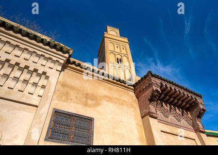 Anzeigen von Meknes auf Moschee Berdaine. Meknes ist eine Stadt als UNESCO-Weltkulturerbe. Marokko Stockfoto