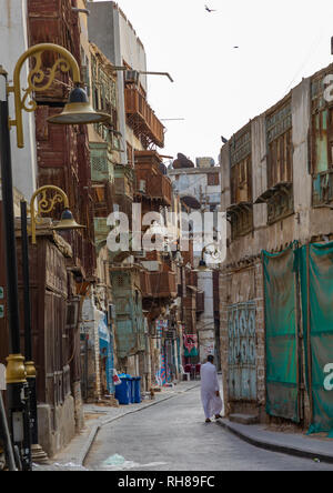 Alte Häuser mit Holz- mashrabiyas in al-Balad Viertel, Mekka Provinz, Jeddah, Saudi-Arabien Stockfoto