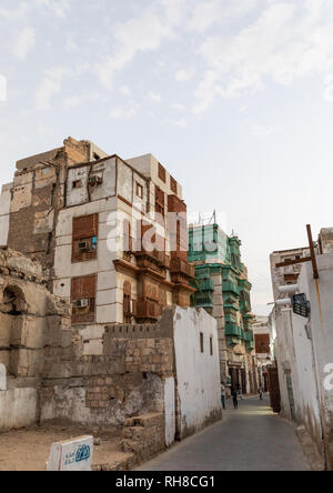 Alte Häuser mit Holz- mashrabiyas in al-Balad Viertel, Mekka Provinz, Jeddah, Saudi-Arabien Stockfoto