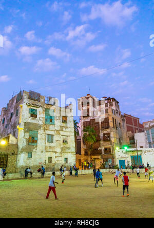 Alte Häuser mit Holz- mashrabiyas in al-Balad Viertel, Mekka Provinz, Jeddah, Saudi-Arabien Stockfoto