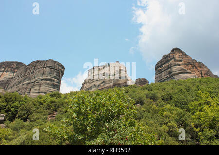 Kloster Varlaam in Felsen von Meteora Kalambaka Griechenland Stockfoto