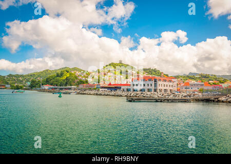 Schöne Landschaft von Grenada, St. George's Town. Blick auf das Meer. Stockfoto