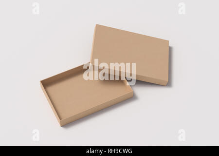 Leere offene Schachtel flache Geschenkschachtel auf weißem Hintergrund. Mit Beschneidungspfad um den Rahmen. Stockfoto