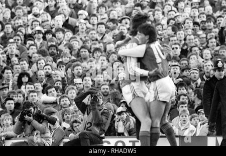 Masse, Fotografen, CHARLIE NICHOLAS, Arsenal FC,, 1987 Stockfoto