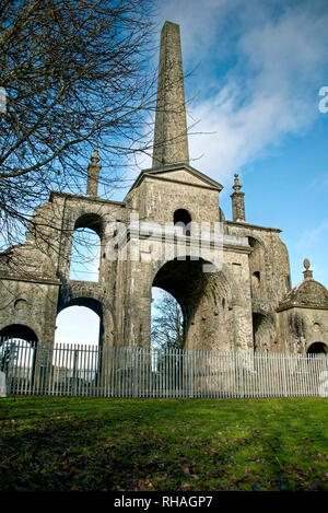 Die conolly Narrheit, der Obelisk, ursprünglich der Conolly Narrheit, ist ein Obelisk Struktur und National Monument in der Nähe von Maynooth, County Kildare, Irland. Stockfoto