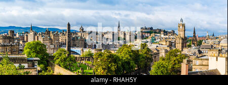 Edinburgh, Schottland: Panoramablick auf die Innenstadt fom Calton Hill Stockfoto