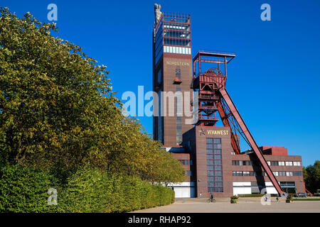 Deutschland, Gelsenkirchen, 27.09.2018, ehemalige Nordstern Mine in Gelsenkirchen mit der Zentrale der Immobilienfirma Vivawest Stockfoto