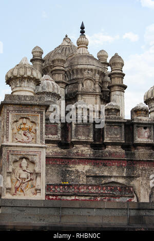 Bhuleshwar Tempel Dome, Hindu Tempel des Gottes Shiva, Pune - solapur Highway, in der Nähe von Yawat, Pune, Maharashtra Stockfoto