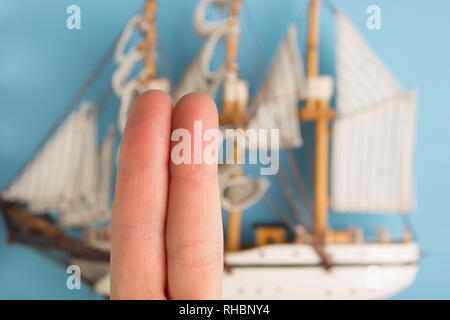 Finger als piratenschiff Crew. Konzept Bild Stockfoto