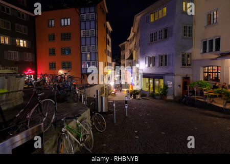 Alte Wahrzeichen der Stadt in der Nacht Stockfoto