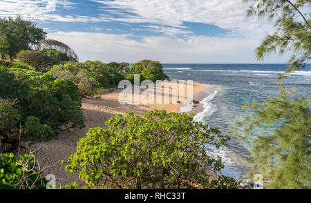 Larsens Strand an der Ostküste von Kauai Stockfoto