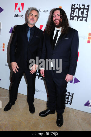 Beverly Hills, Kalifornien, USA. 01 Feb, 2019. Direktor/co-editor Alfonso Cuaron und Co-editor Adam Gough besuchen ACE 69. jährliche Eddie Awards am 1. Februar 2019 Im Beverly Hilton Hotel in Beverly Hills, Kalifornien. Credit: Barry King/Alamy leben Nachrichten Stockfoto