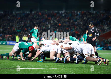 Cork, Irland. 1 Feb, 2019. Aktion aus der unter 20 Sechs Nationen Übereinstimmung zwischen Irland und England bei der Irish Independent Park. Quelle: David Ribeiro Stockfoto