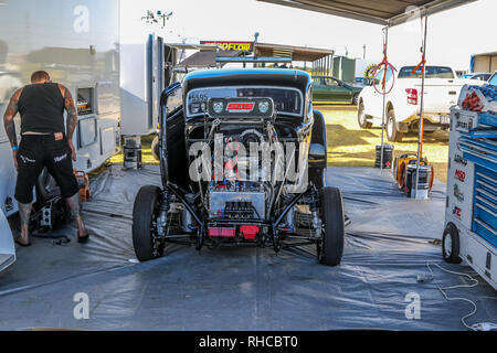 Portland, Victoria, Australien. 2 Feb, 2019. WildBunch aufgeladenen Outlaws - 02. Februar 2019 - Südküste Raceway - Portland - Victoria - Australien. Pit Lane. Credit: Brett Keating/Alamy leben Nachrichten Stockfoto